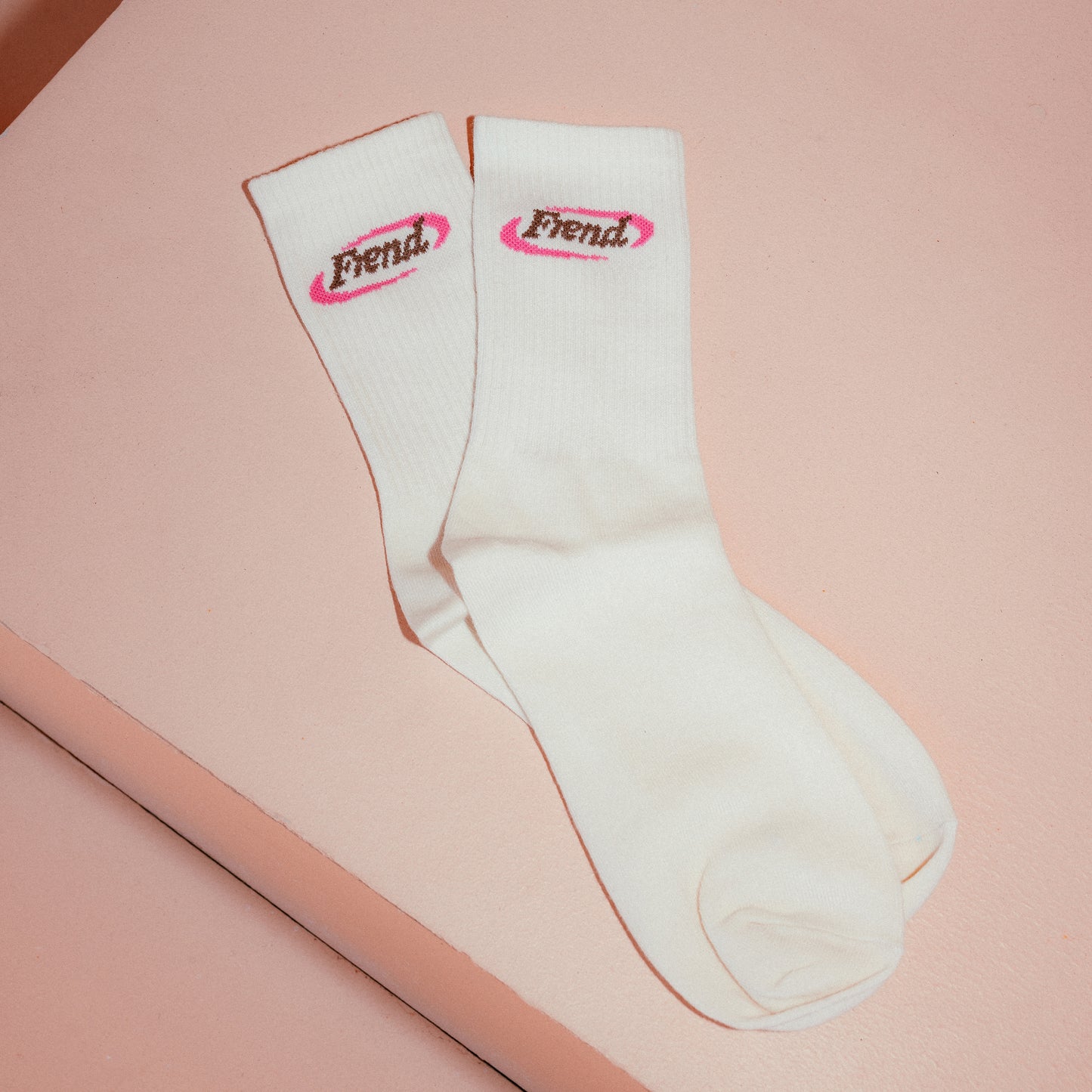 NO-VACANCY CREW SOCKS TRIO