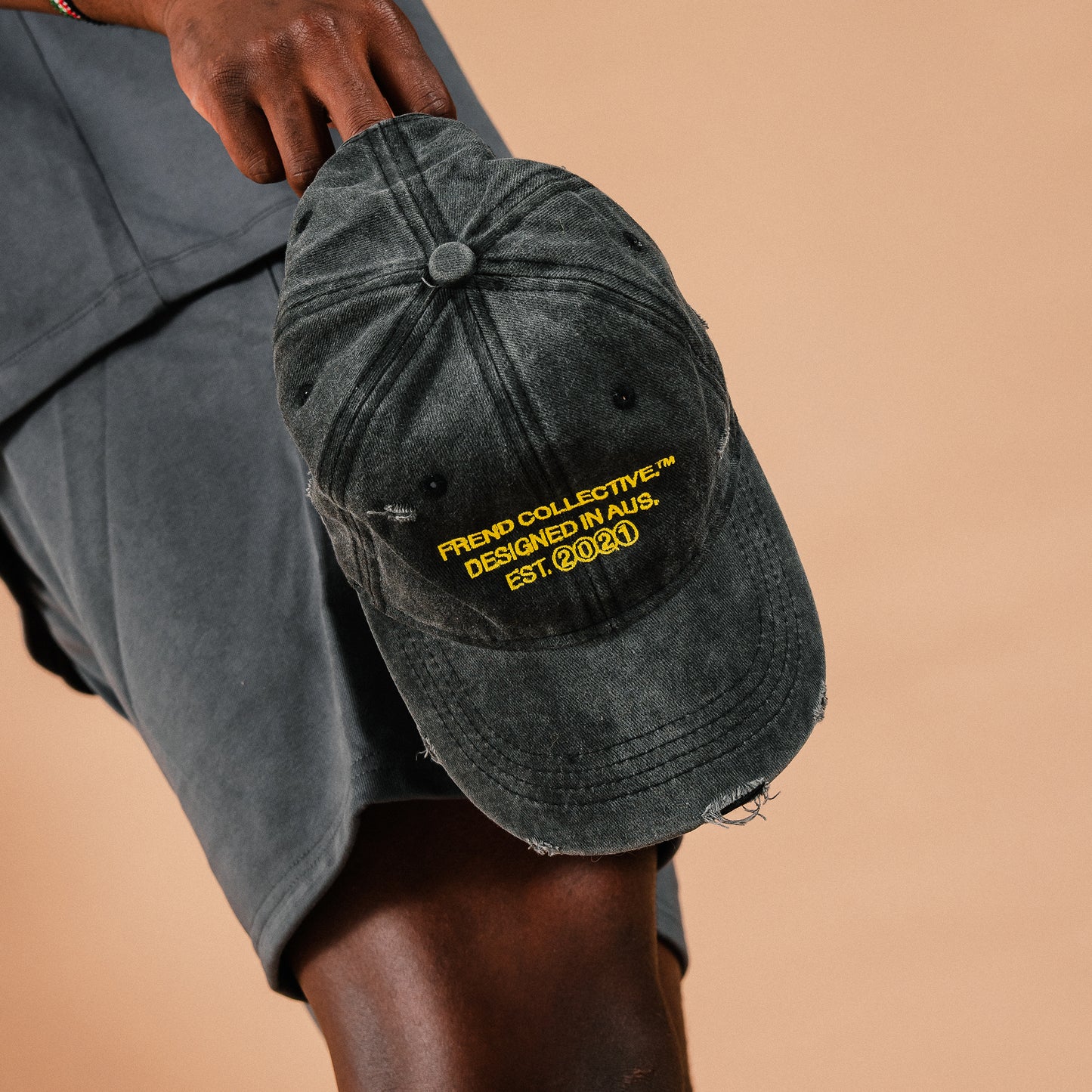 WEEKEND DAD CAP CHARCOAL
