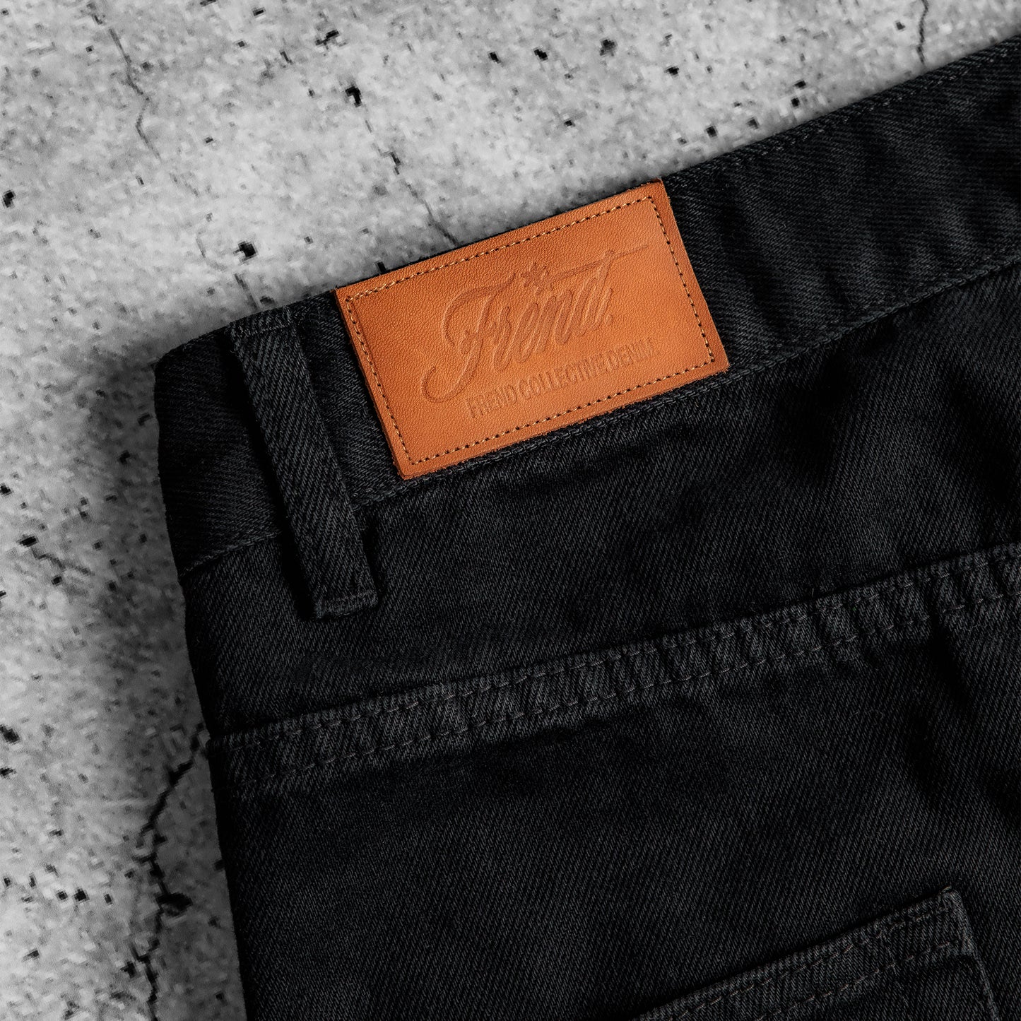 SINNERS DENIM - BLACK