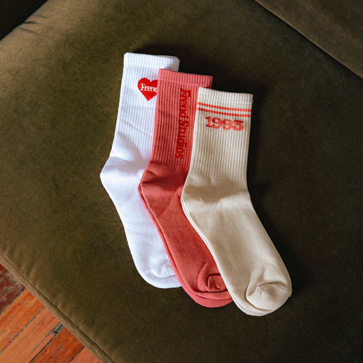 HEARTBREAKER CREW SOCKS TRIO - STRAWBERRIES & CREAM
