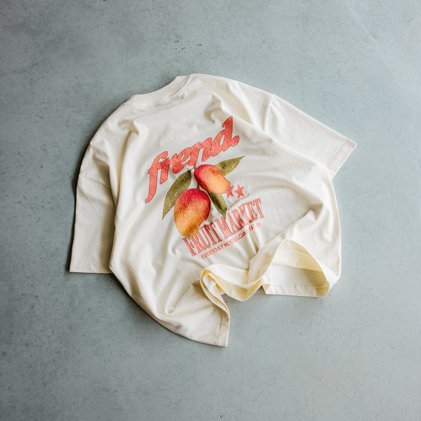 FRUIT MARKET TEE - CREAM