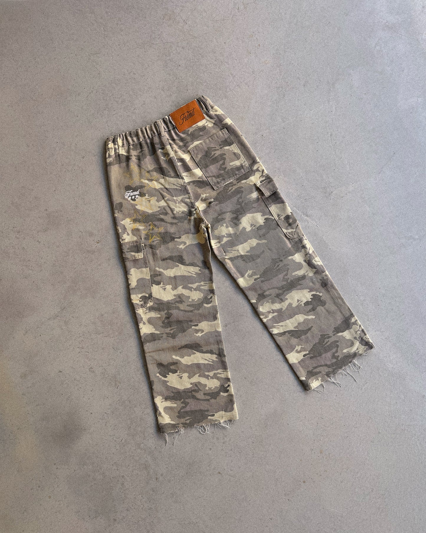 FREND GALLERY CARGOS - CAMO