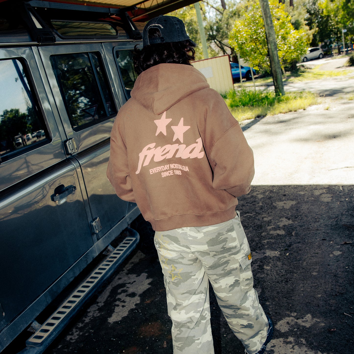 STARDUST ZIP HOODIE - COFFEE