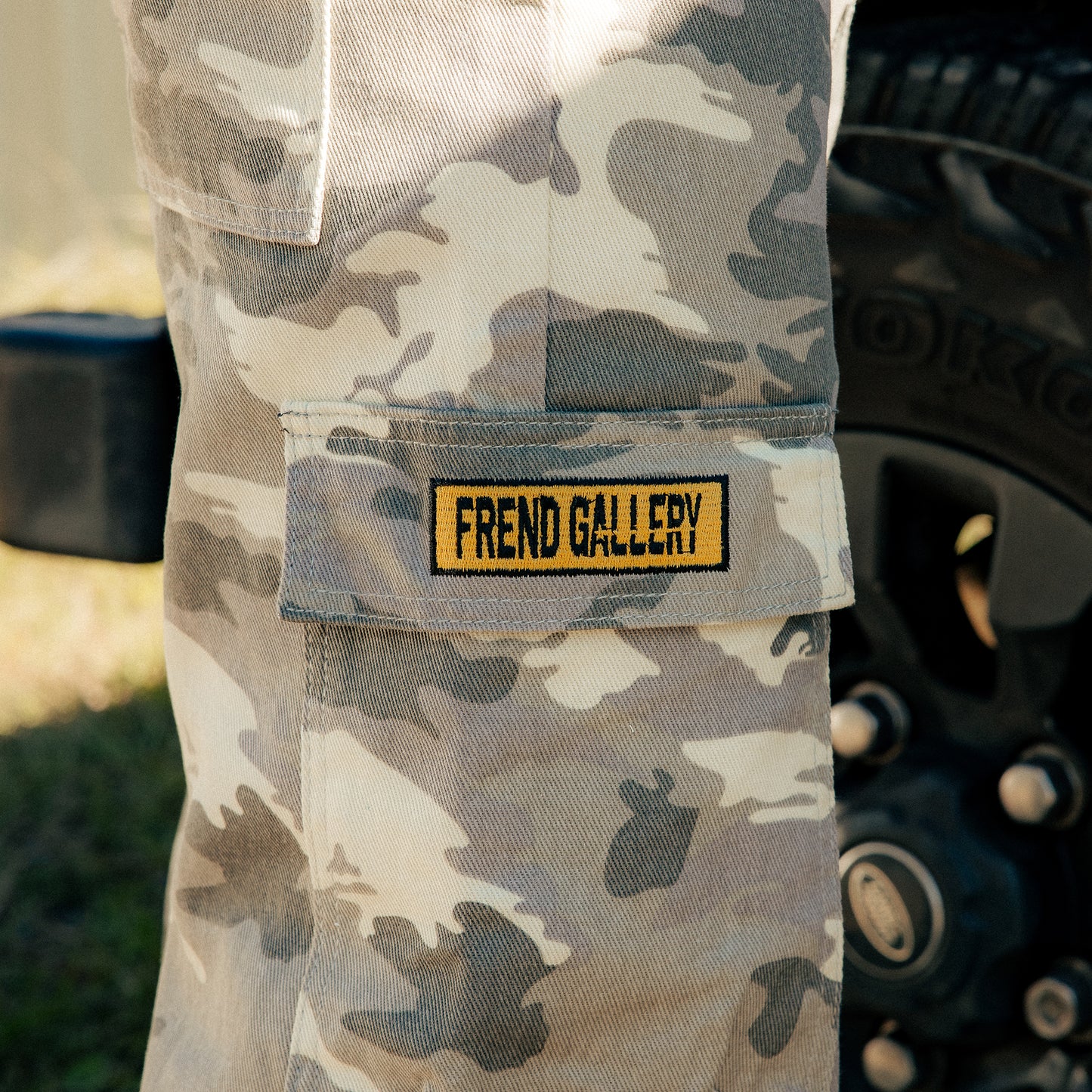FREND GALLERY CARGOS - CAMO
